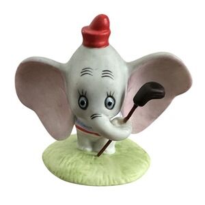 Disney Dumbo Miniature Collectors Club Bisque Porcelain Figurine 1987‎ Japan